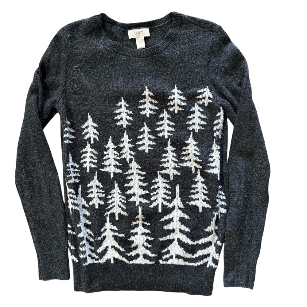 LOFT Womens Small Grey White Pine Tree Intarsia Knit Sweater Holiday Winter Top